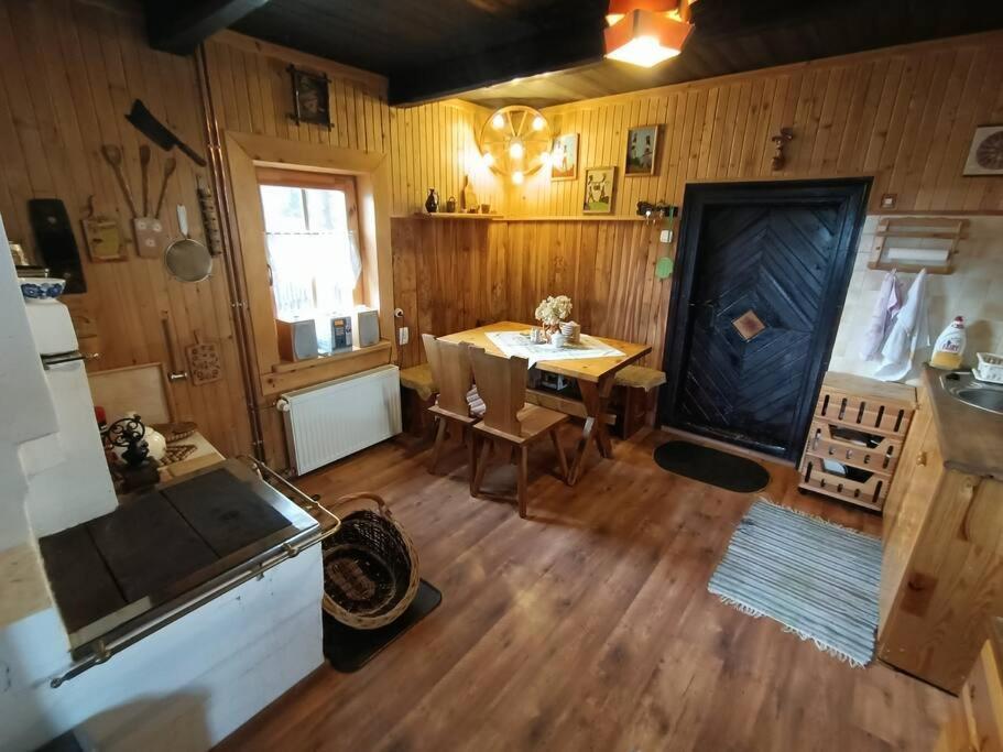 Ludwikówka pod Luboniem, stu-letni domek w górach Naprawa Zewnętrze zdjęcie